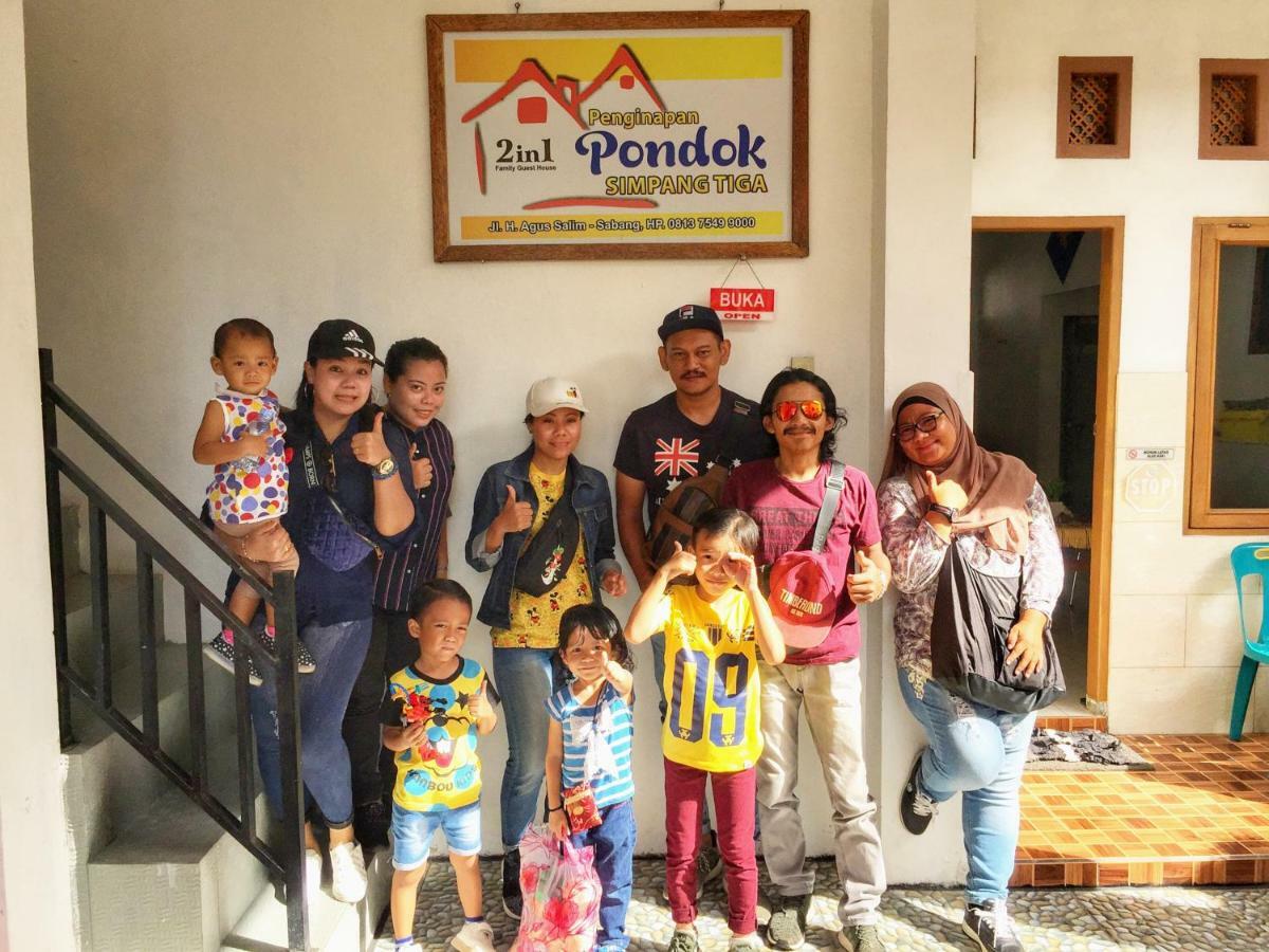 Pondok Simpang Tiga Сабанґ Екстер'єр фото